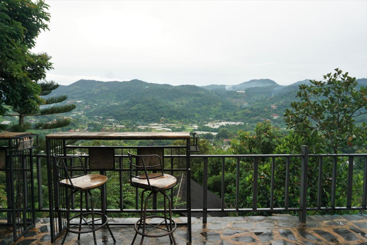Bann Suan Maya Mae Rim Exteriér fotografie