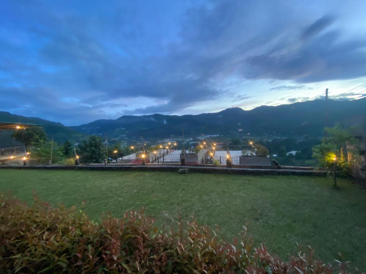Bann Suan Maya Mae Rim Exteriér fotografie